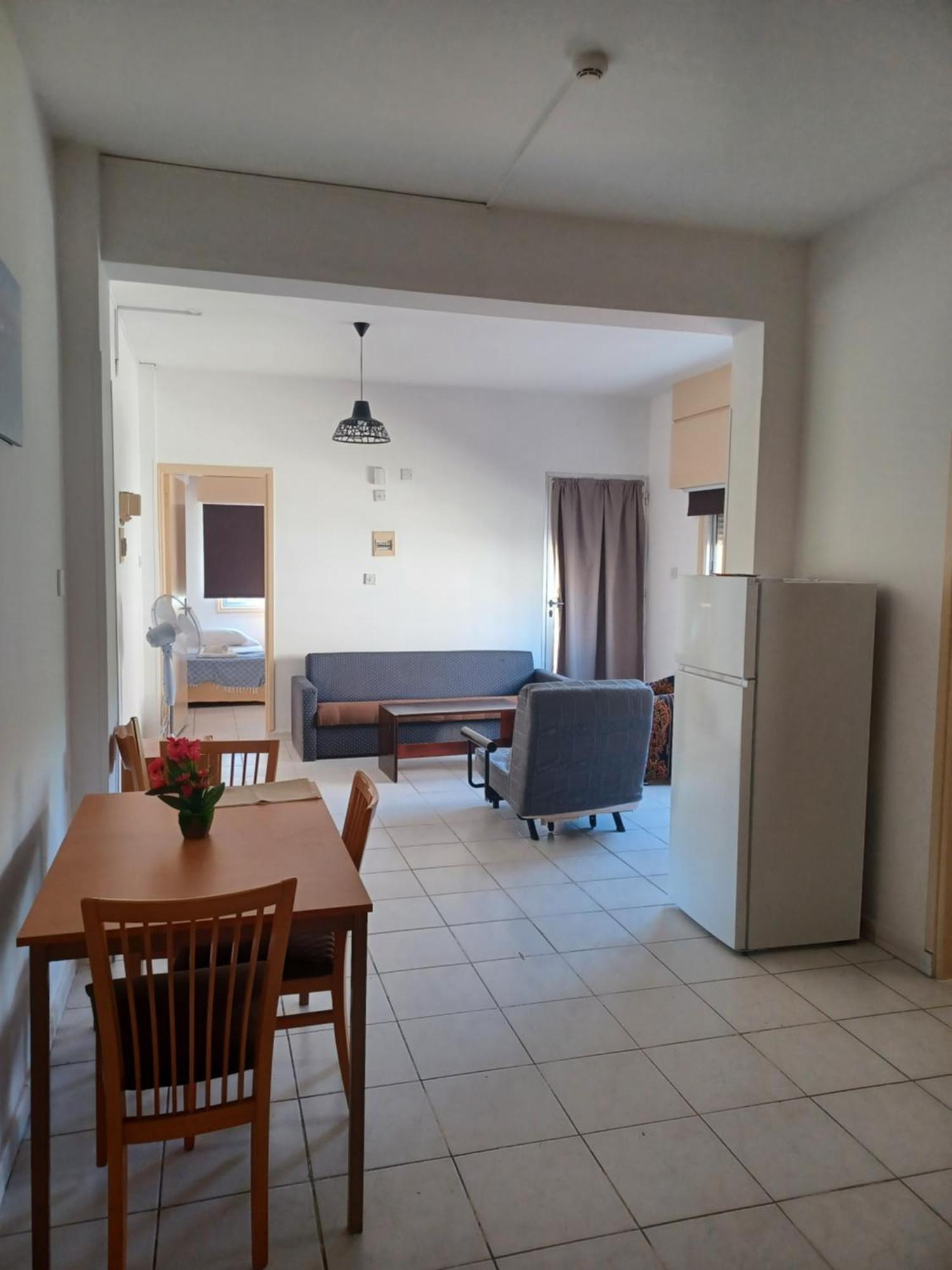 Terpsichore Holiday Apts Limassol Eksteriør billede