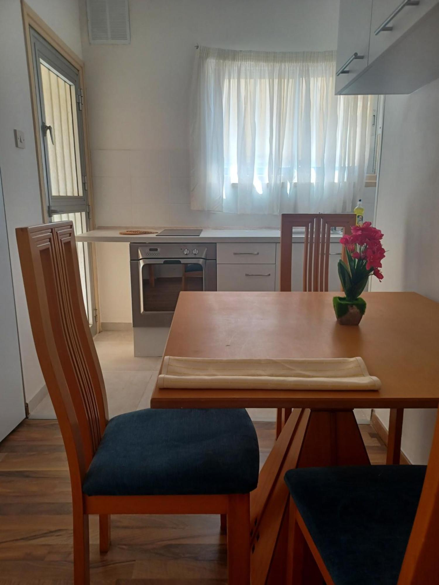 Terpsichore Holiday Apts Limassol Eksteriør billede