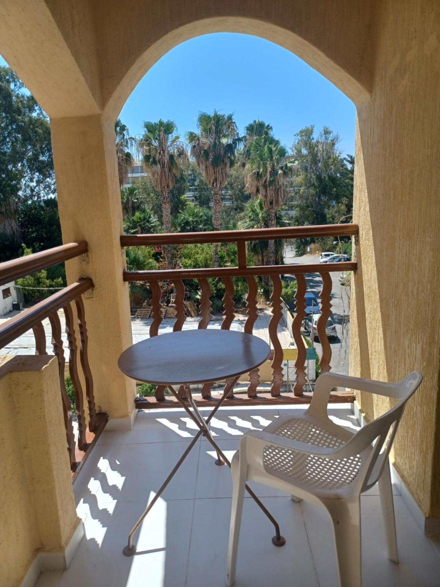 Terpsichore Holiday Apts Limassol Eksteriør billede