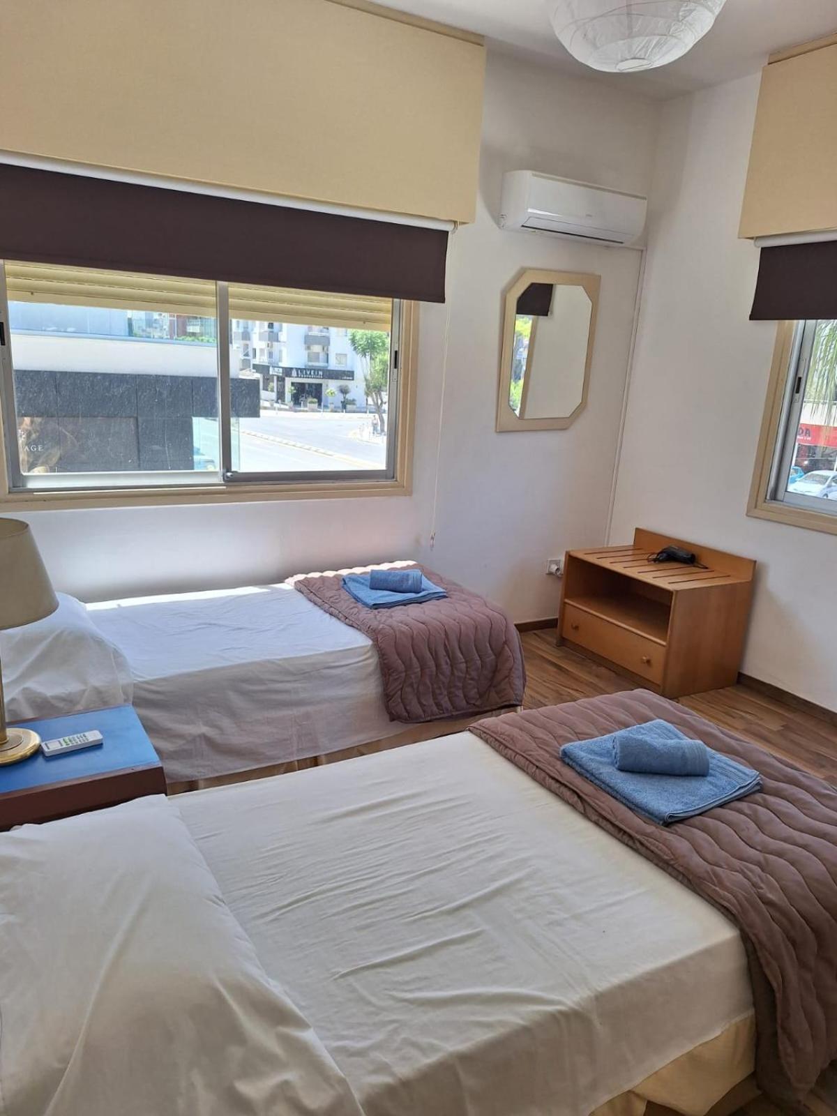 Terpsichore Holiday Apts Limassol Eksteriør billede