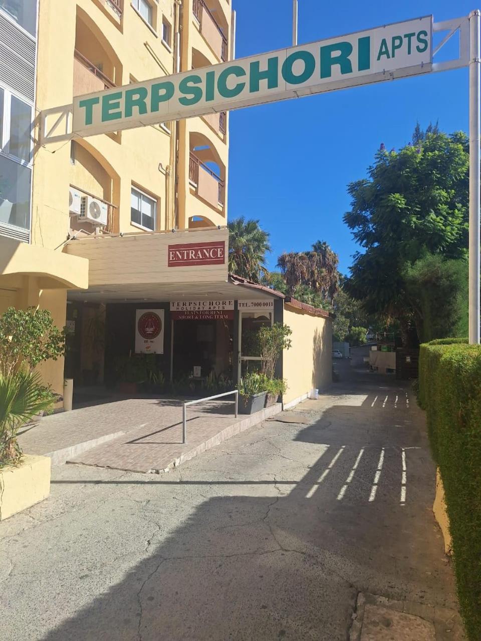 Terpsichore Holiday Apts Limassol Eksteriør billede