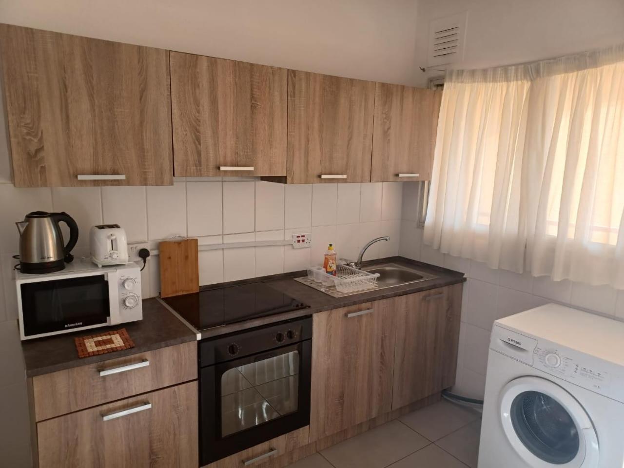 Terpsichore Holiday Apts Limassol Eksteriør billede